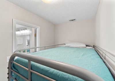 Emerald Cove - bunk bed
