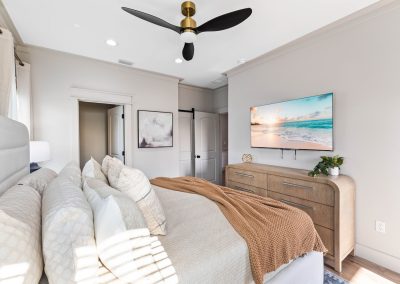 Diamond Oasis, bedroom