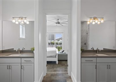 Atlantis, bathroom with double sinks