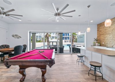 Atlantis, game room with pool table