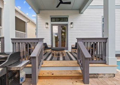 Salty Days, porch