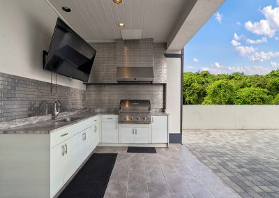 Atlantis, outdoor kitchen