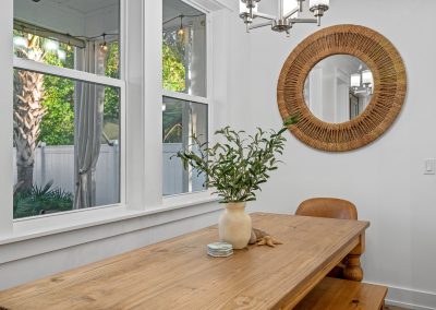 Gone Coastal, dining room