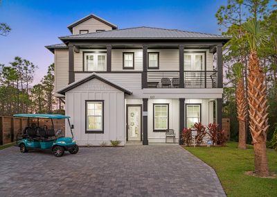 Coral Bay, front of the home