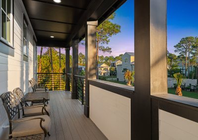 Coral Bay, balcony