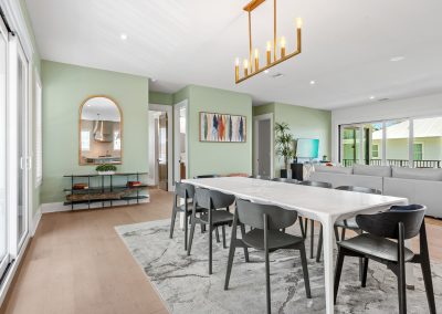 Emerald Palace, dining room table