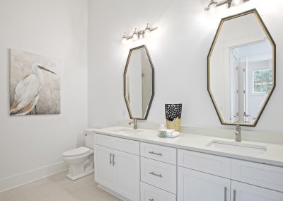 Casa D'Azure, bathroom