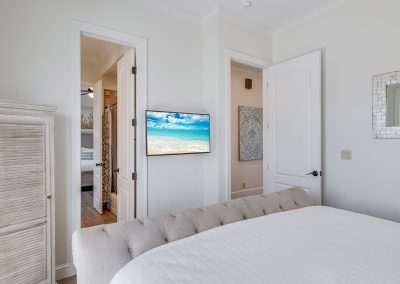 Aqua Grande, bedroom