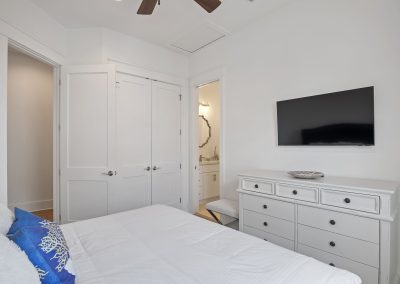 Casa D'Azure, bedroom