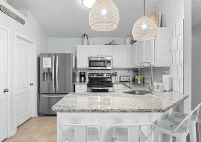 Wavy Whale, kitchen