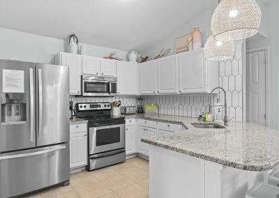 Wavy Whale, kitchen