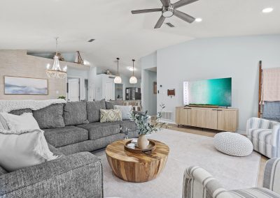 Wavy Whale, living room
