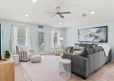 Wavy Whale, living room