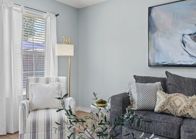 Wavy Whale, living room