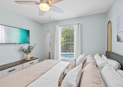 Wavy Whale, bedroom