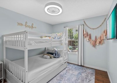 Wavy Whale, bedroom with bunks