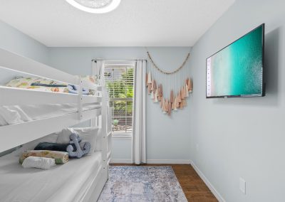 Wavy Whale, bedroom with bunks