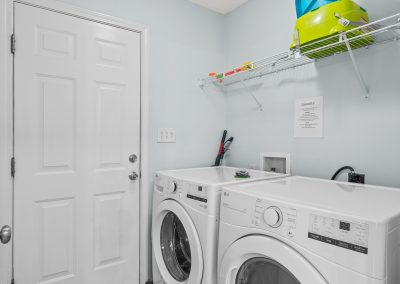 Wavy Whale, laundry room