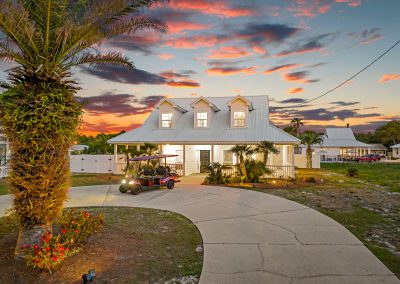 Palm Royale, front of the home