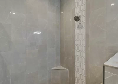 Poseidon's Palace, shower