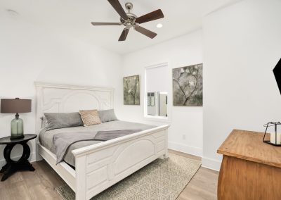 Casa D'Azure, bedroom