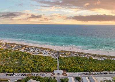 Palm Royale, beach access