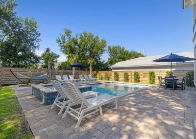 Black Pearl, pool with lounge chairs